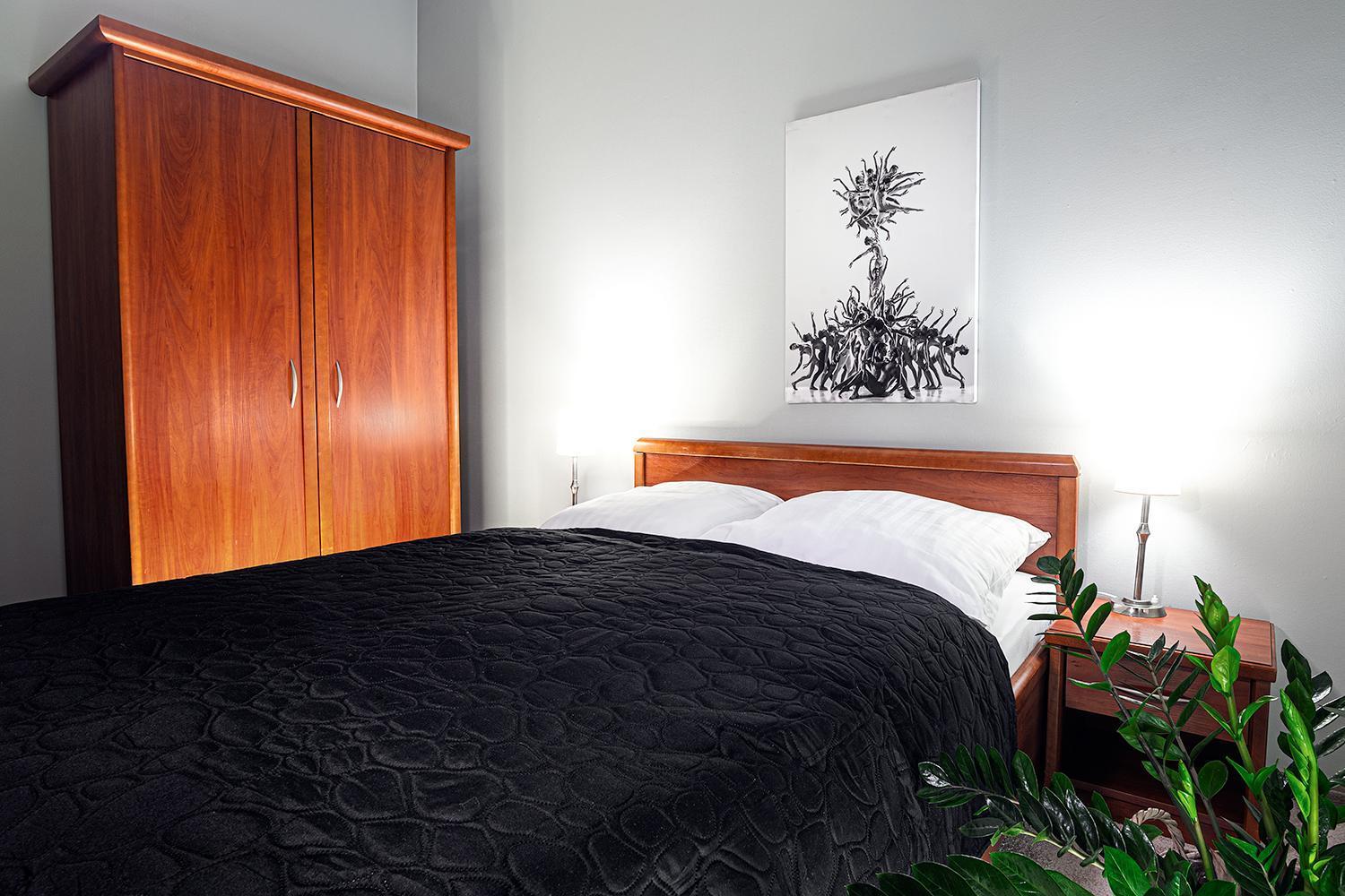 Hotel Absolwent Gostyń Екстериор снимка