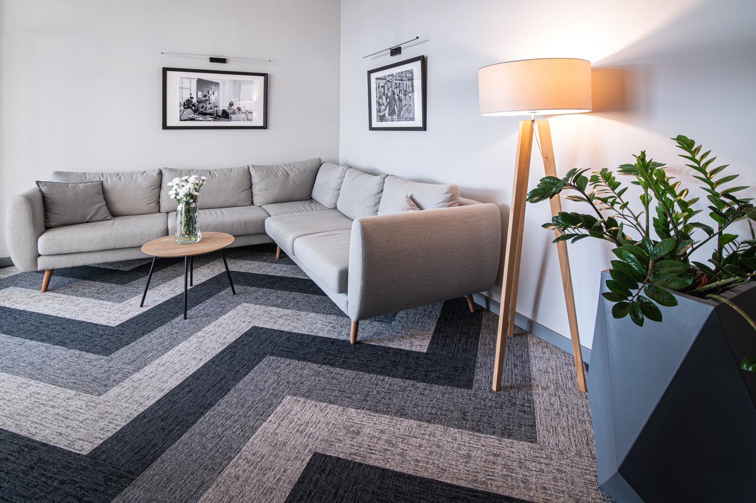 Hotel Absolwent Gostyń Екстериор снимка